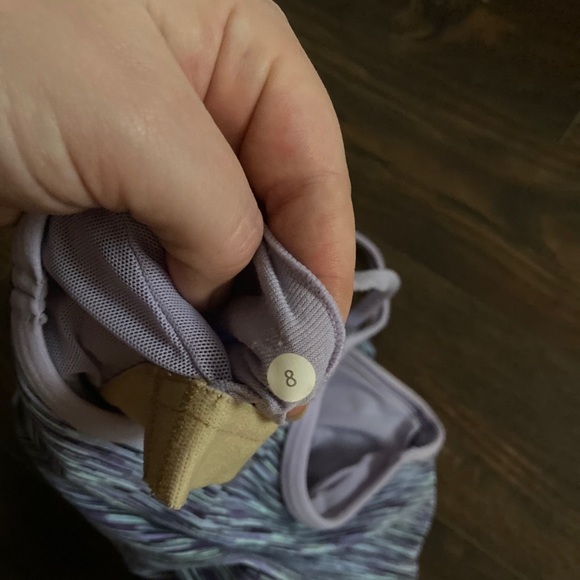 🤠BOGO 50%🤠 Lululemon power y tank - Picture 4 of 4